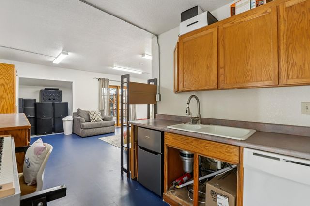 4380 Creekside Dr, Shingle Springs, CA 95682