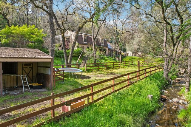 4380 Creekside Dr, Shingle Springs, CA 95682