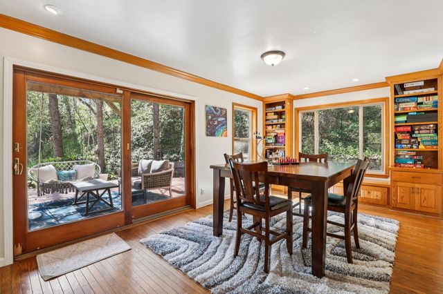 4380 Creekside Dr, Shingle Springs, CA 95682