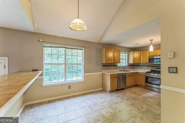 2945 Highland Hill Parkway, Douglasville, GA 30135