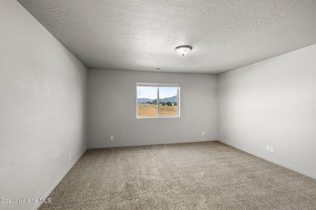 9798 N Heston LOOP, Hayden, ID 83835