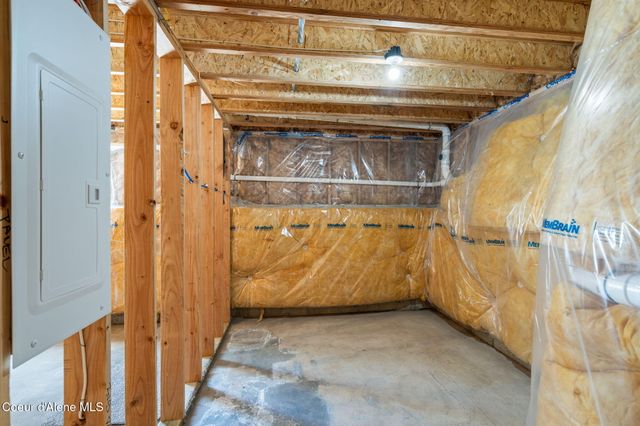 9798 N Heston LOOP, Hayden, ID 83835