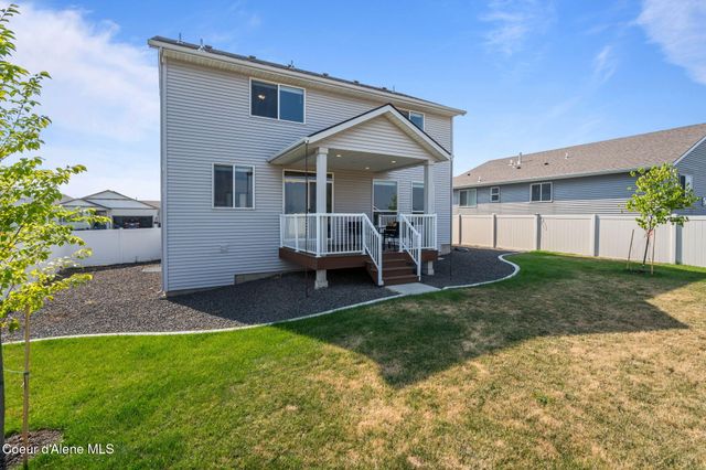 9798 N Heston LOOP, Hayden, ID 83835