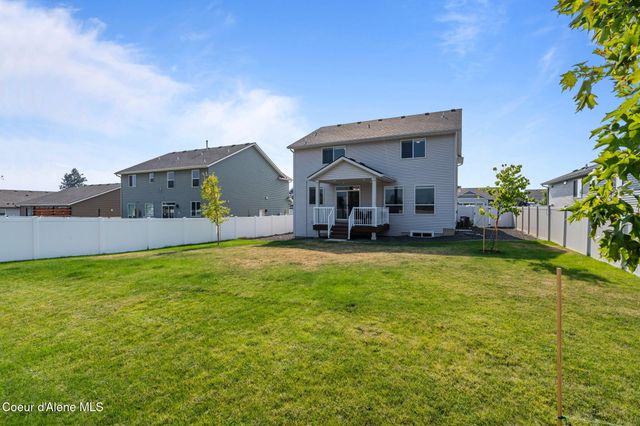 9798 N Heston LOOP, Hayden, ID 83835