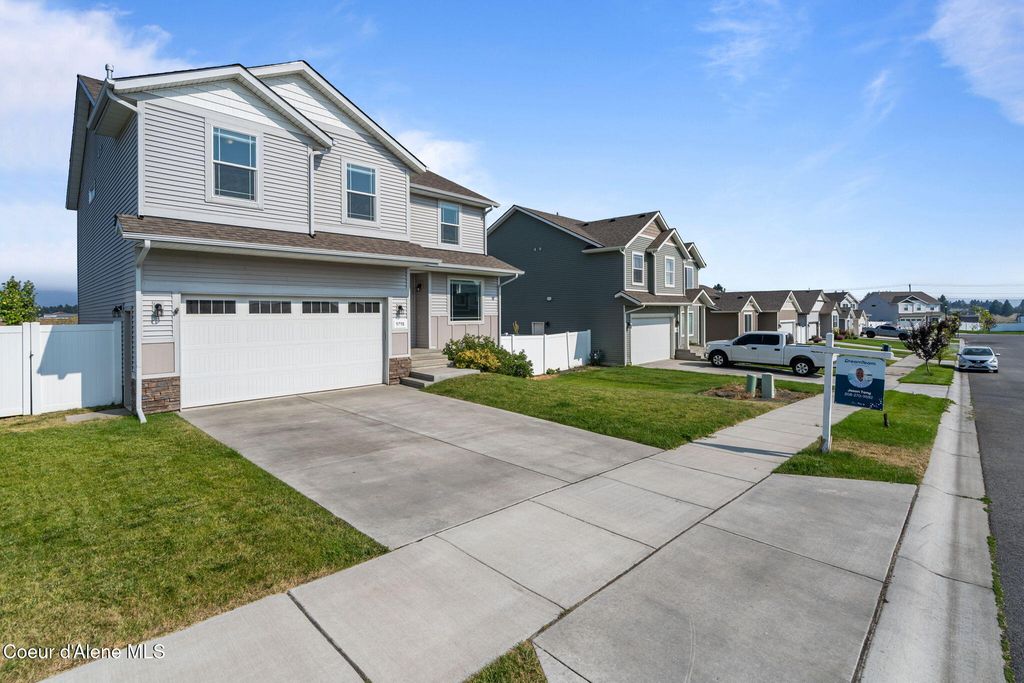 9798 N Heston LOOP, Hayden, ID 83835 photo 2