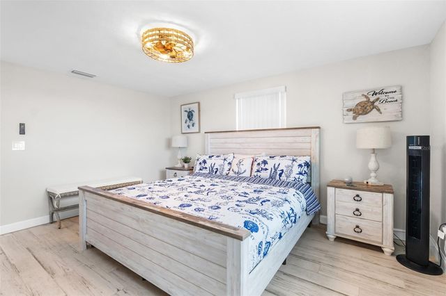 12535 3RD ISLE, Hudson, FL 34667