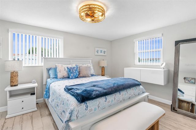 12535 3RD ISLE, Hudson, FL 34667