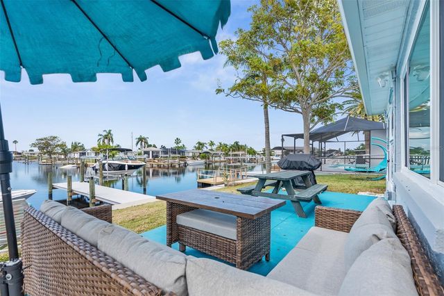 12535 3RD ISLE, Hudson, FL 34667