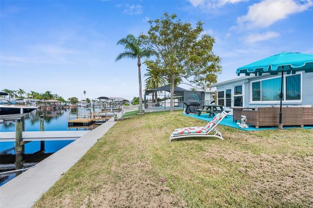 12535 3RD ISLE, Hudson, FL 34667