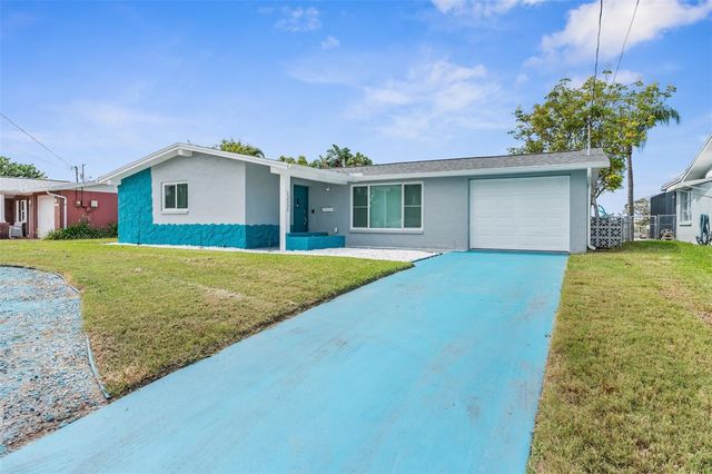 12535 3RD ISLE, Hudson, FL 34667