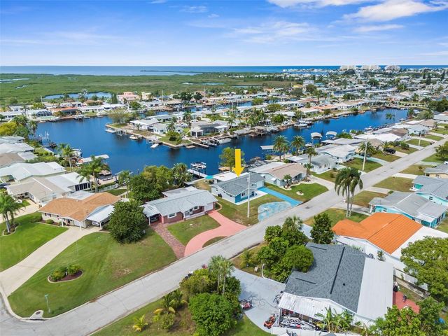 12535 3RD ISLE, Hudson, FL 34667
