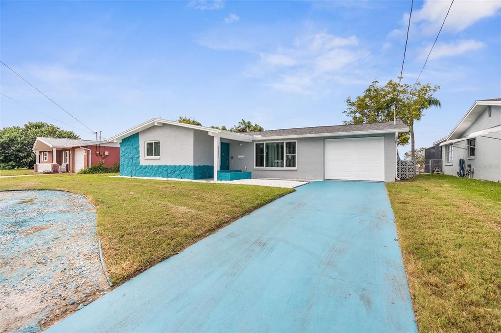 12535 3RD ISLE, Hudson, FL 34667