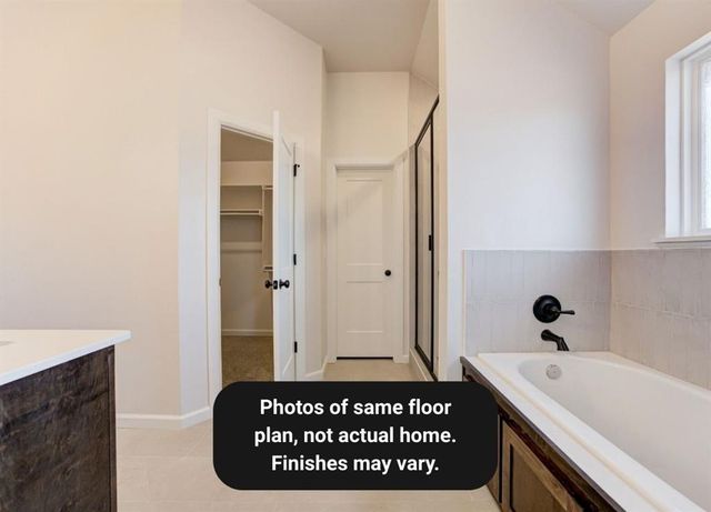 1102 Wisteria Way, Noble, OK 73068