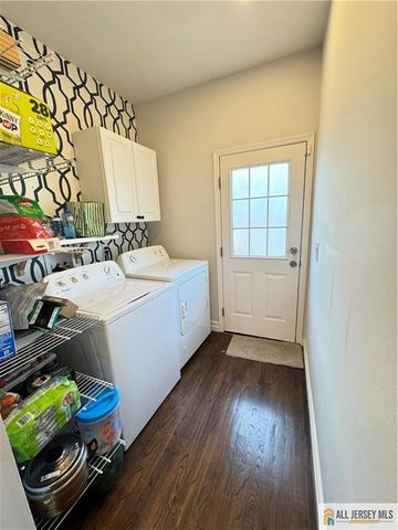 432 Jarrard Street, Piscataway, NJ 08854