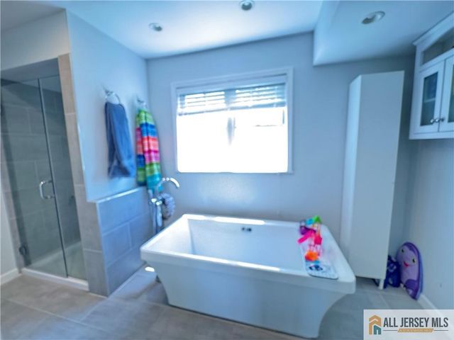 432 Jarrard Street, Piscataway, NJ 08854