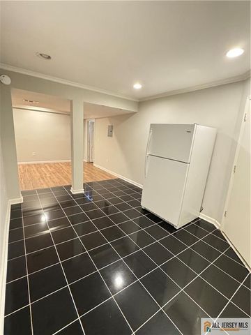 432 Jarrard Street, Piscataway, NJ 08854