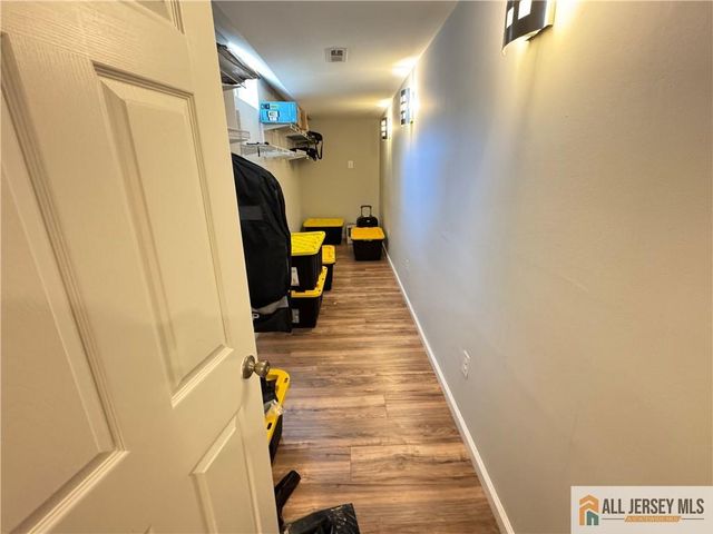 432 Jarrard Street, Piscataway, NJ 08854