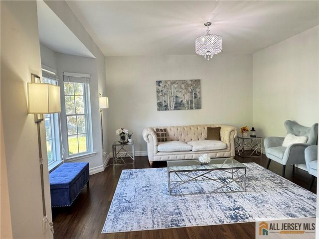 432 Jarrard Street, Piscataway, NJ 08854