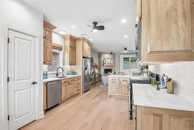 2039 Turtle Creek Way, Norman, OK 73071