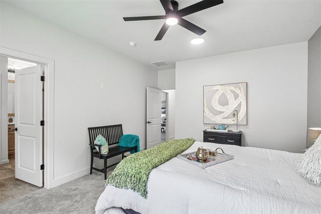 2039 Turtle Creek Way, Norman, OK 73071