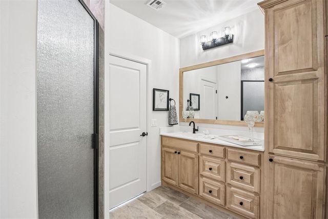 2039 Turtle Creek Way, Norman, OK 73071