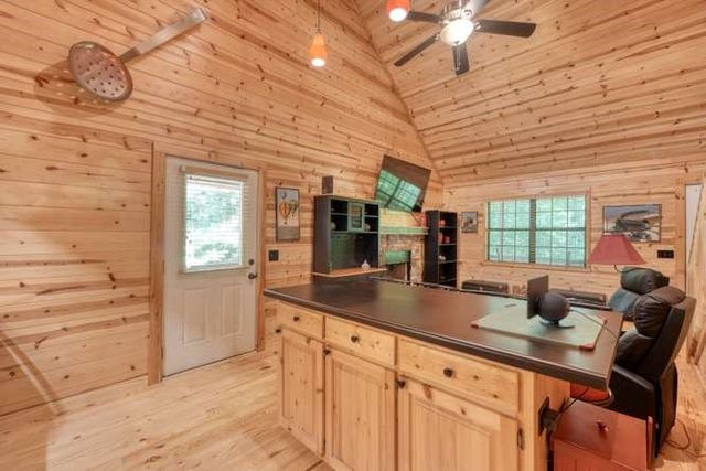 147 Mountain Top View Road, Blairsville, GA 30512