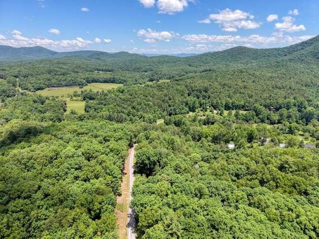 147 Mountain Top View Road, Blairsville, GA 30512