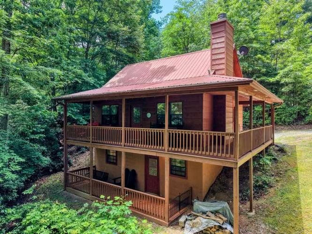 147 Mountain Top View Road, Blairsville, GA 30512