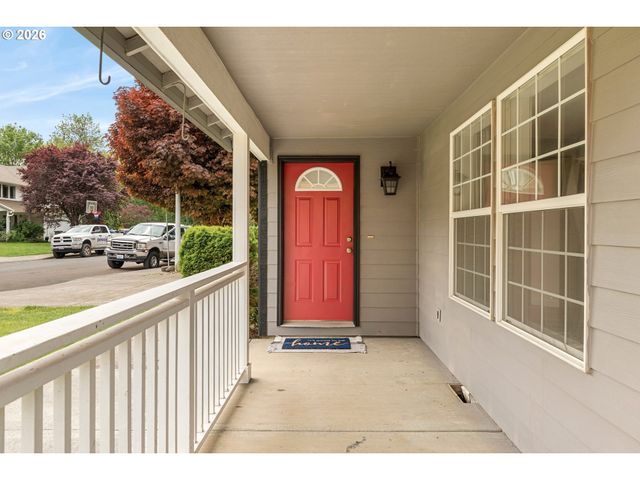 2906 Sw 11TH St, Battle Ground, WA 98604