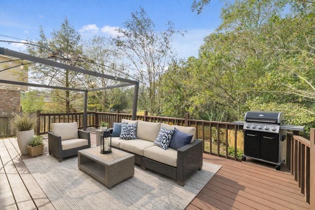 2317 Jefferson Crossing Drive, Conroe, TX 77304