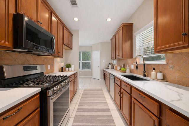 2317 Jefferson Crossing Drive, Conroe, TX 77304