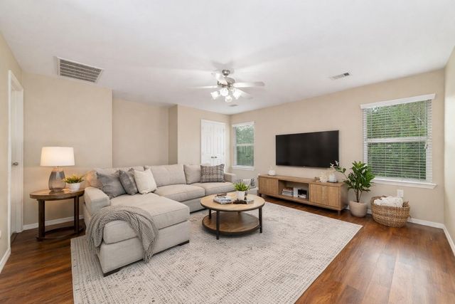 2317 Jefferson Crossing Drive, Conroe, TX 77304