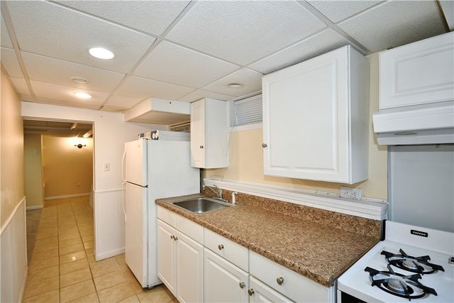 2106 West St, Munhall, PA 15120