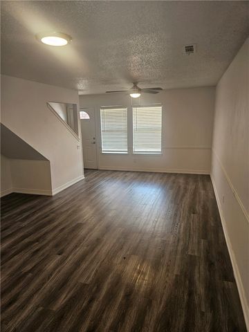 1301 E Central Avenue C-01, Bentonville, AR 72712
