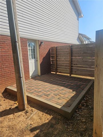 1301 E Central Avenue C-01, Bentonville, AR 72712