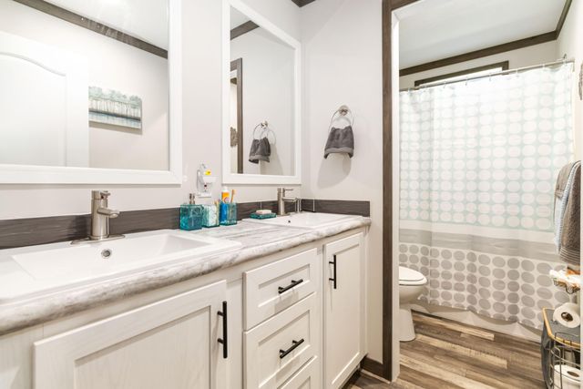 184 Ancient Springs Drive, Hinkle, KY 40953