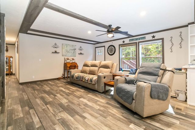 184 Ancient Springs Drive, Hinkle, KY 40953