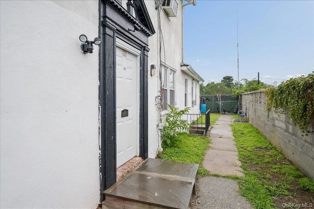 115 N Barry Avenue, Mamaroneck, NY 10543