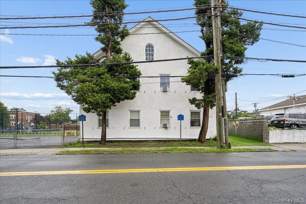 115 N Barry Avenue, Mamaroneck, NY 10543