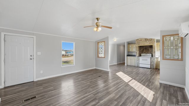 13895 Wisdom, Atascosa, TX 78002