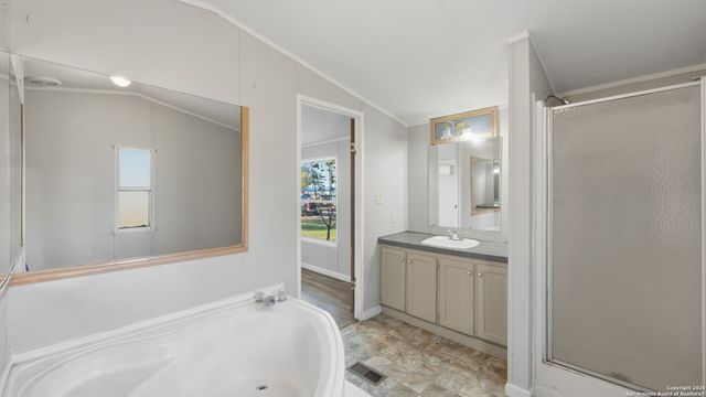 13895 Wisdom, Atascosa, TX 78002