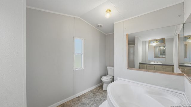 13895 Wisdom, Atascosa, TX 78002