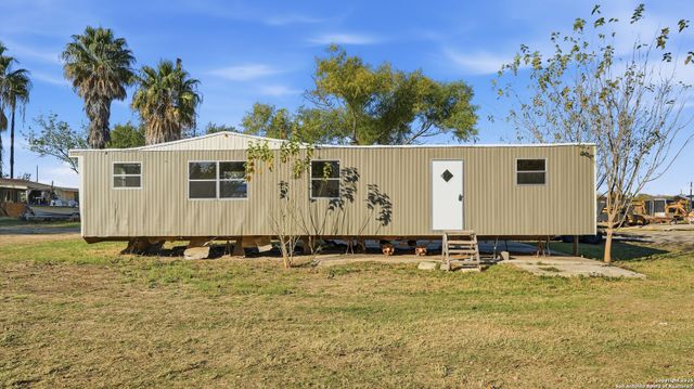 13895 Wisdom, Atascosa, TX 78002