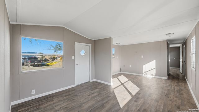 13895 Wisdom, Atascosa, TX 78002