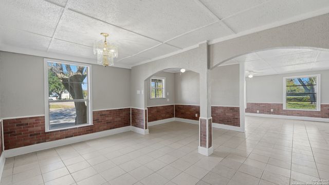 13895 Wisdom, Atascosa, TX 78002