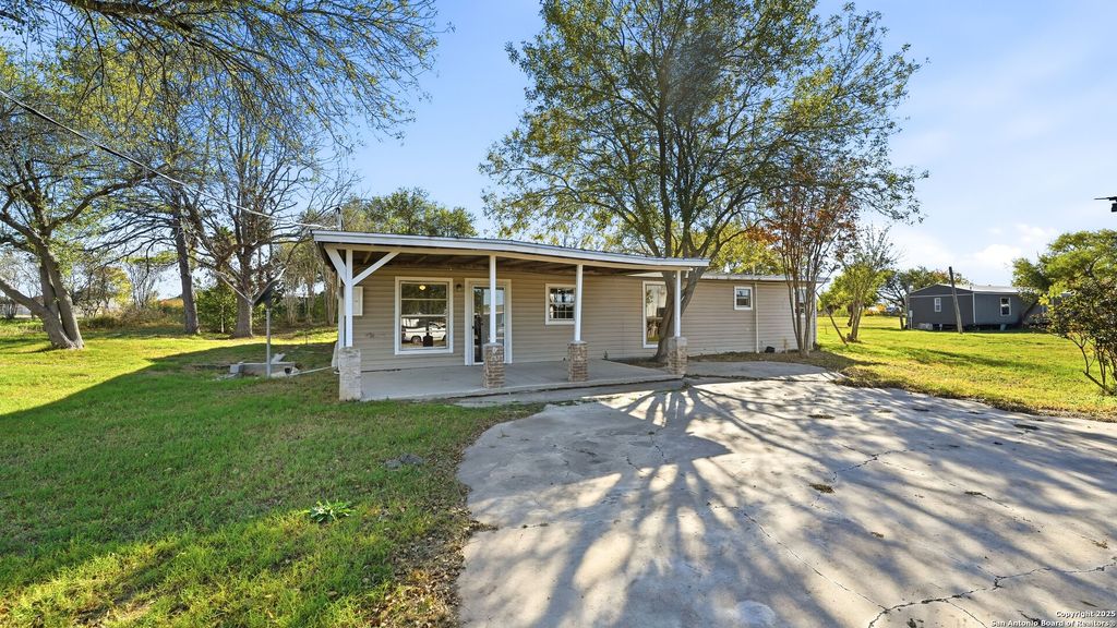13895 Wisdom, Atascosa, TX 78002