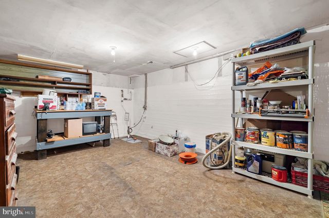 221 OAK DR, Pasadena, MD 21122