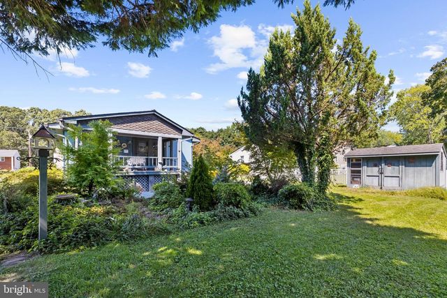 221 OAK DR, Pasadena, MD 21122