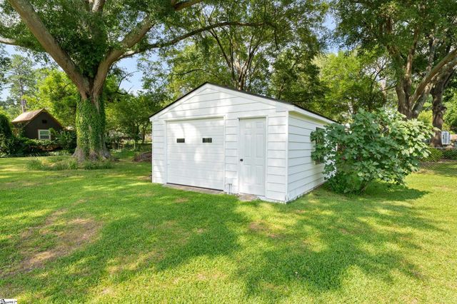 215 Legrand Boulevard, Greenville, SC 29607