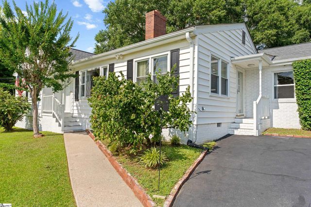 215 Legrand Boulevard, Greenville, SC 29607